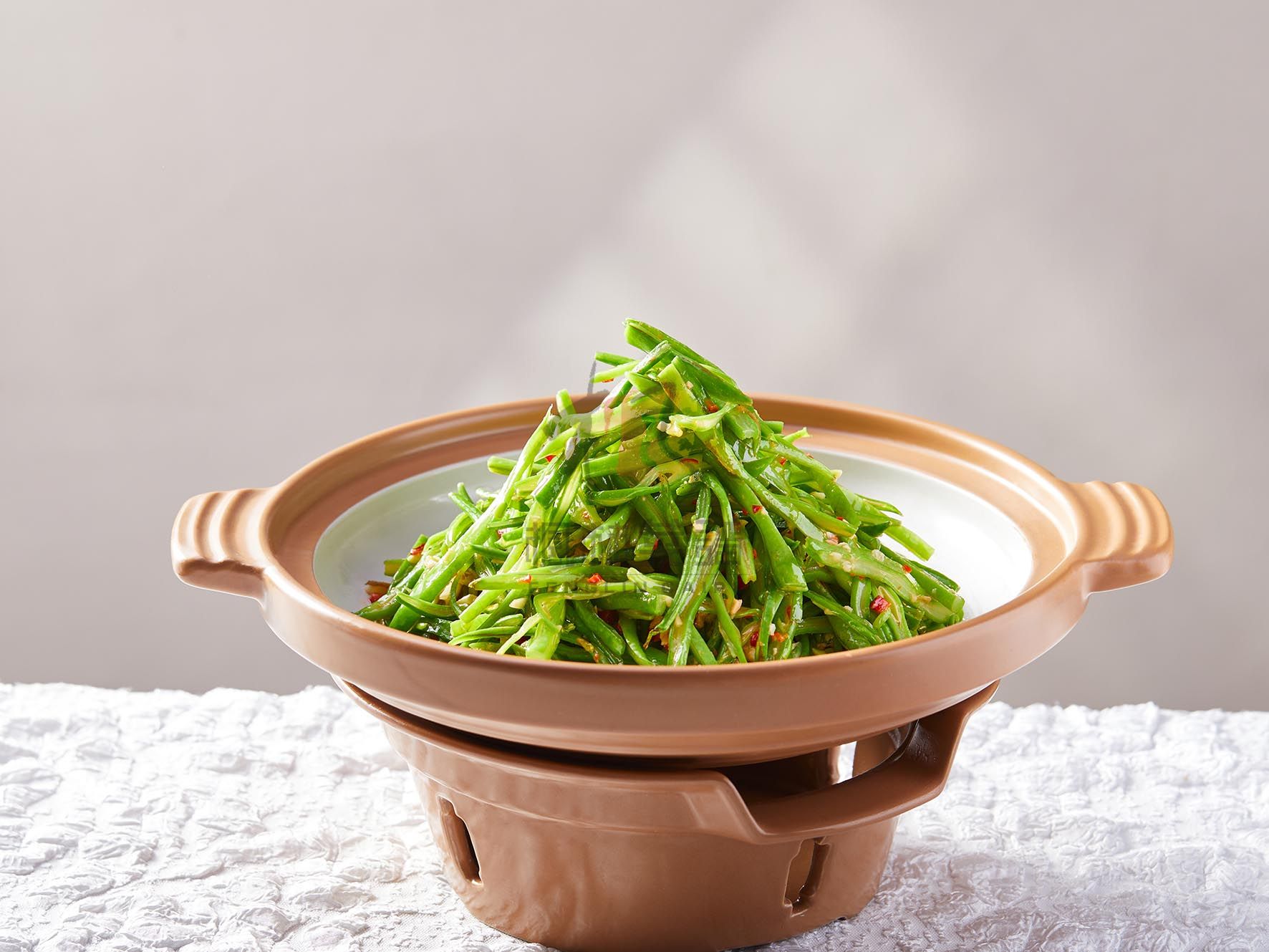 R3030砂锅扁豆丝
