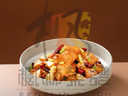 R3026肉末炒信阳豆腐