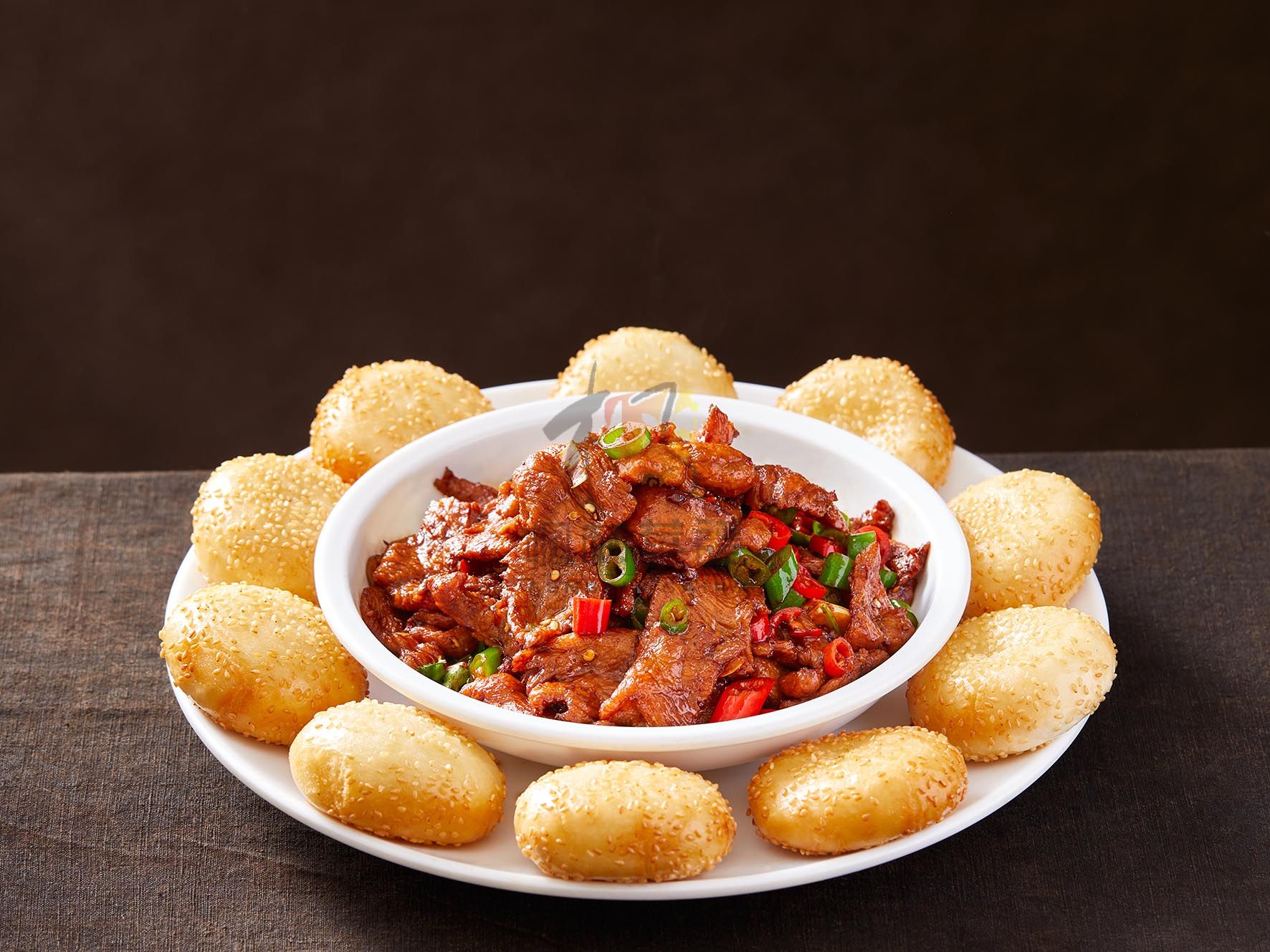 R3279芝麻饼小牛肉