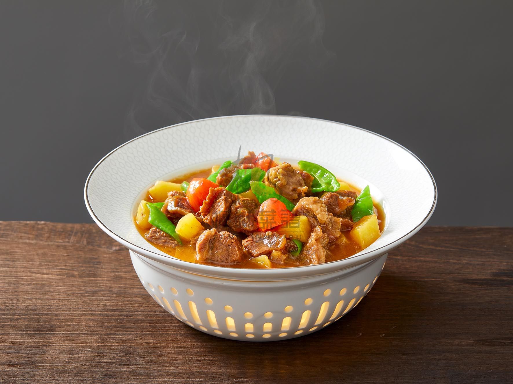 R3119土豆烧牛腩
